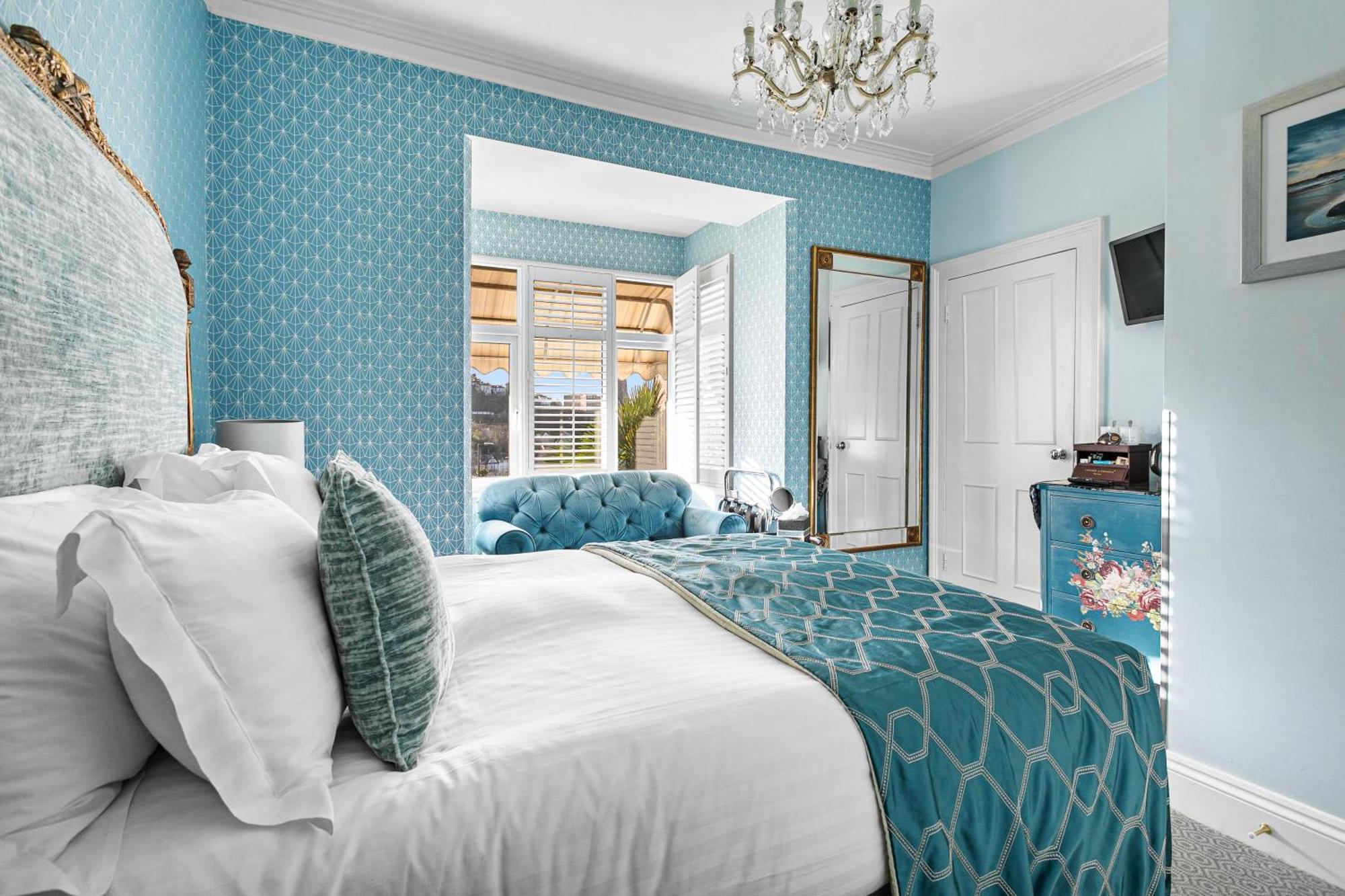The Somerville 5* Торки