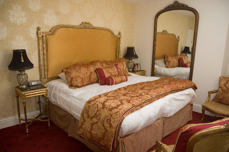 The Somerville 5* Торки